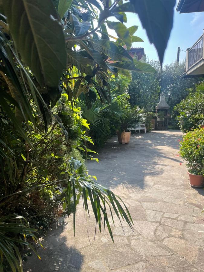 Il Giardino Di Emilia - Intero Appartamento In Villa Con Giardino Privato E Piscina Estiva Pontirolo Nuovo Exterior foto